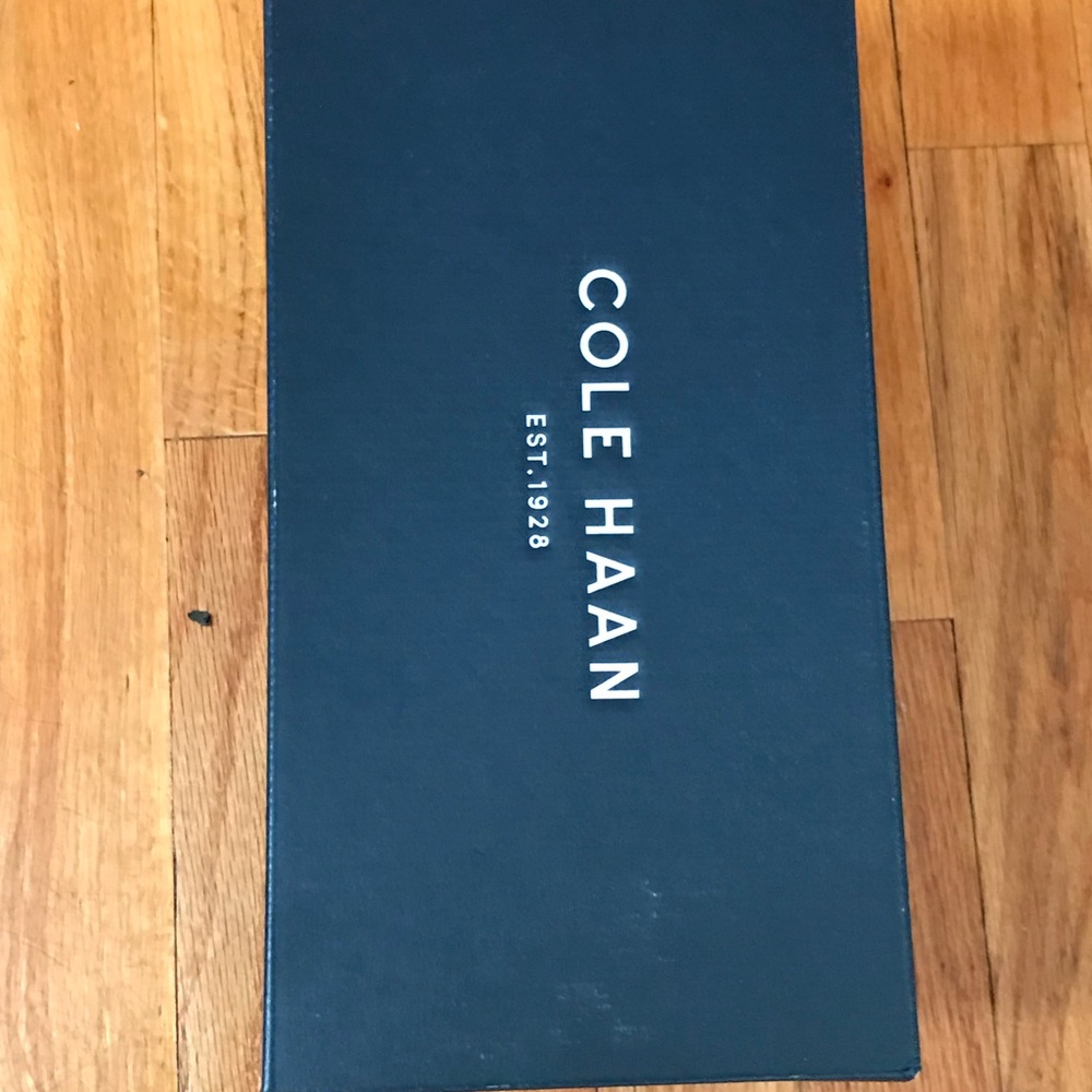 Women’s Cole Haan Black Flats Shoes6.5 Emory Bow - Picture 5 of 8